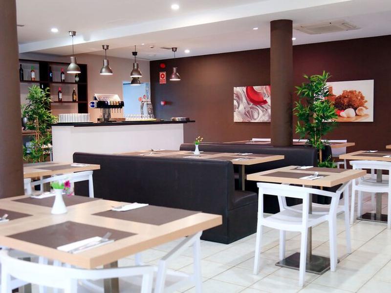 C42AAEDEFCCA81735C65399CA07C7827