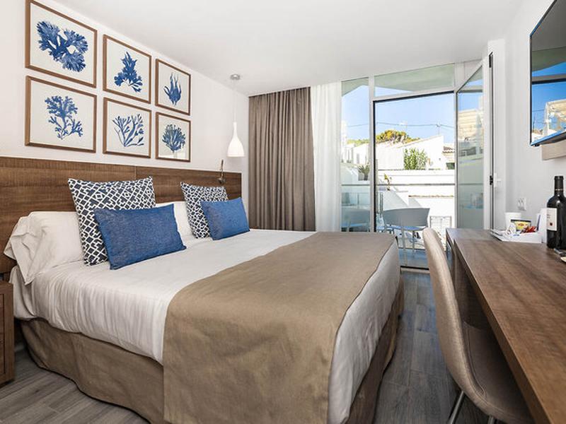 E7B832687B7A90F8E0482FF1D15DD53F