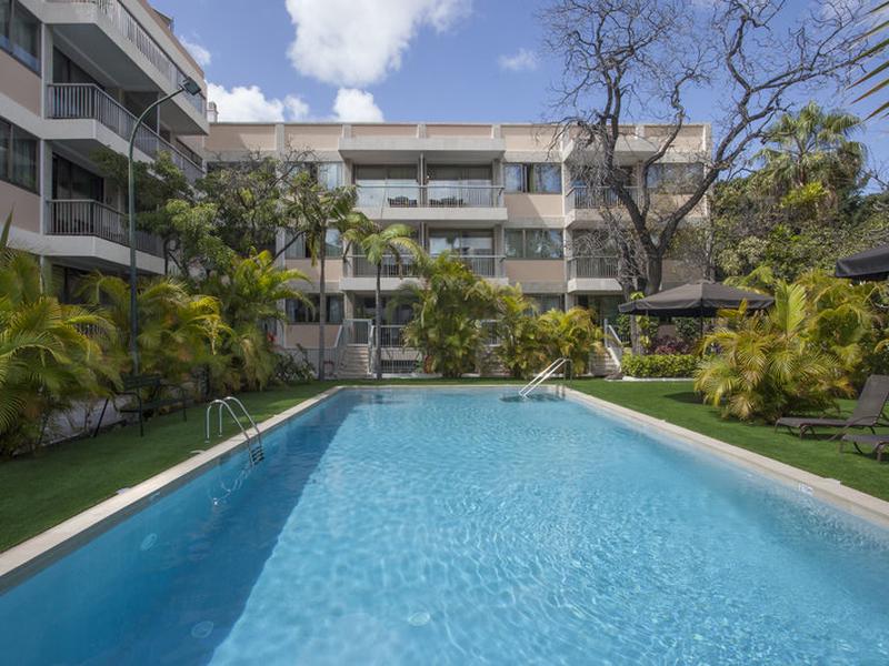 8A51AD539AC9B25E36952B7E372A2EB0