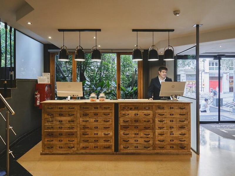 8BD8A1A26C3F5CAA3443C9426B40057D