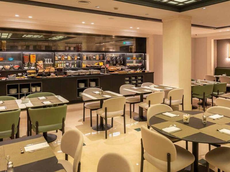 05D60418CC366BA0D8F8D7463897F2FD