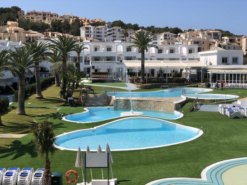 42840317422339B6D72750633E4EB406