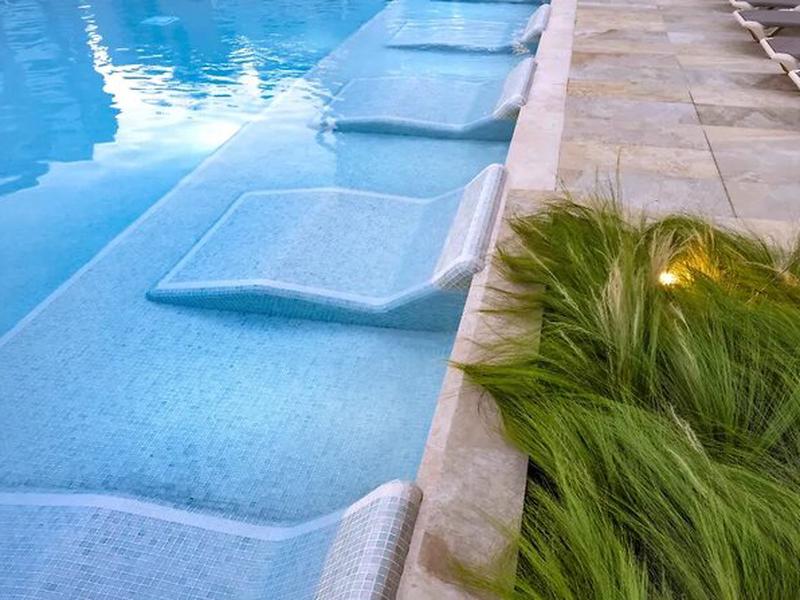 02D773F4DACC767AFEC174EEA25665FF