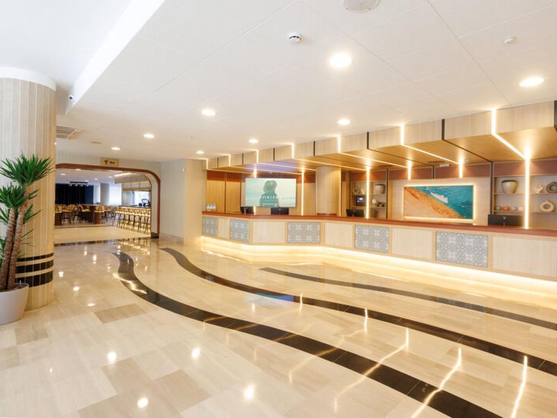 EBC40858BAB648530FF073CE4214EACC