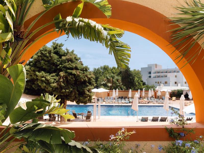 37DE280F9DFBEA0EA167ED5F2C09C14A