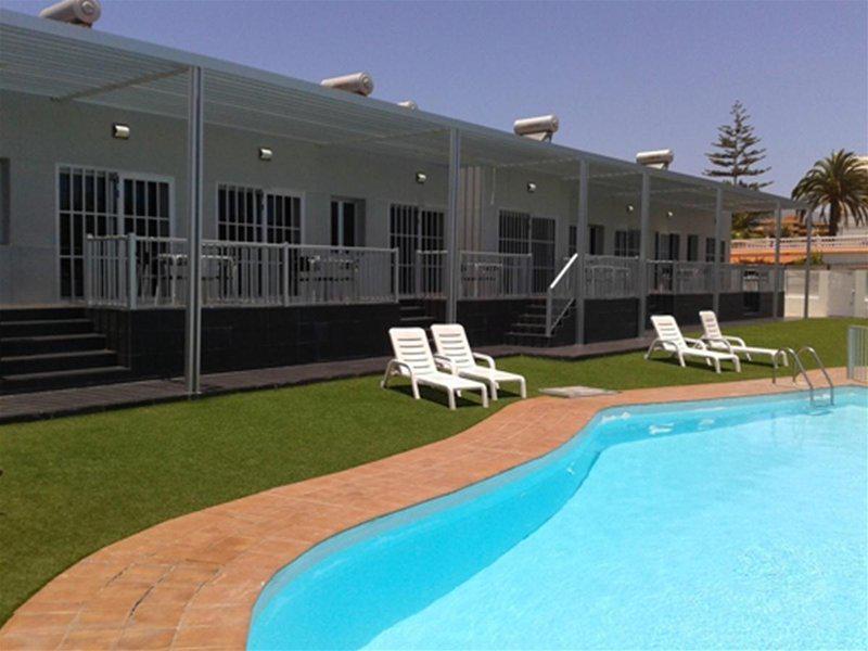 81364F209AD28FD9D4AC701045F4C6F1