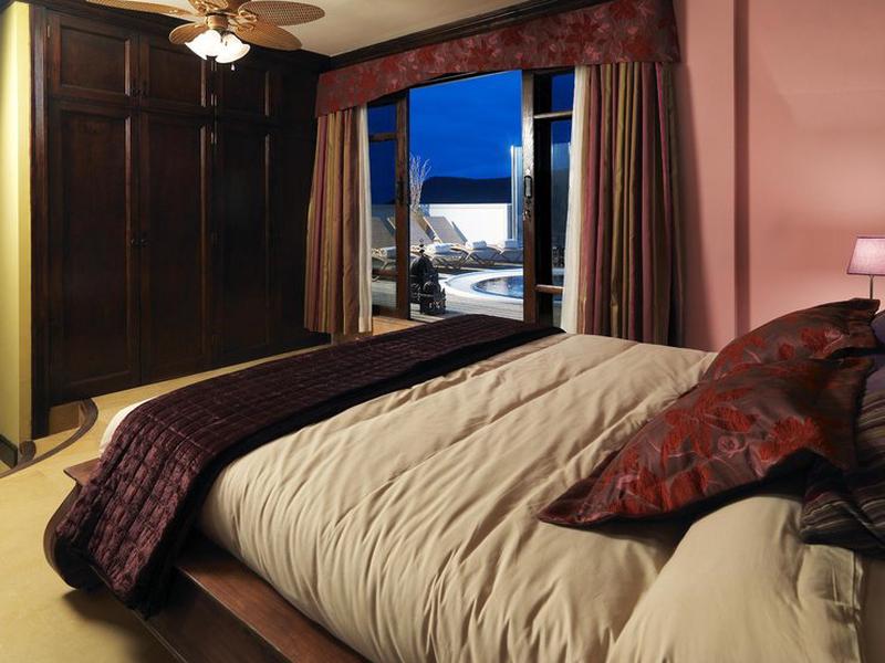 14C61777EF9F9CE1B7528CE44A6F02EA