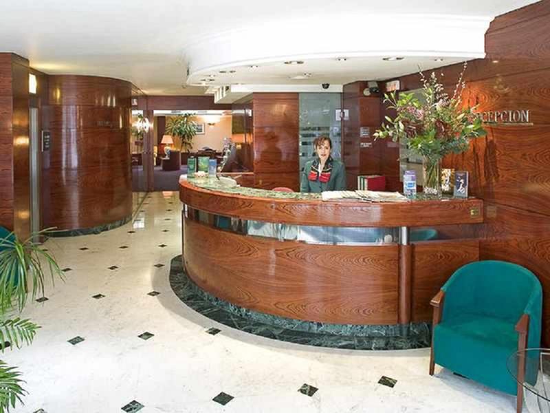 B2558AC3ECF0A3451CDC37C76288A2AB