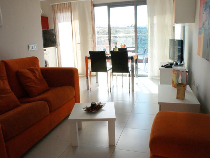 6FC0B0225ABDE4367963CC7215113596