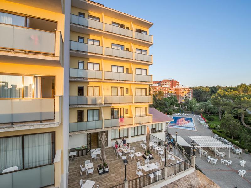 B45DFF4E10E98C6103F6C45044E75BFC