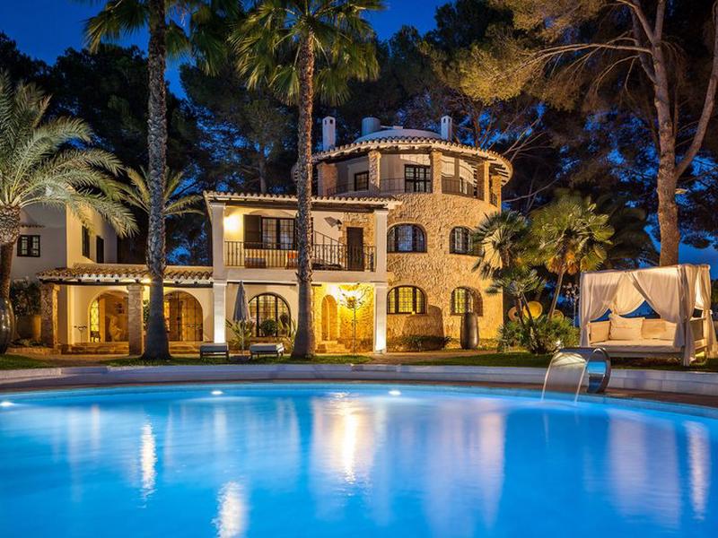 EFCC839BBE7BBBB479677D56497D575E