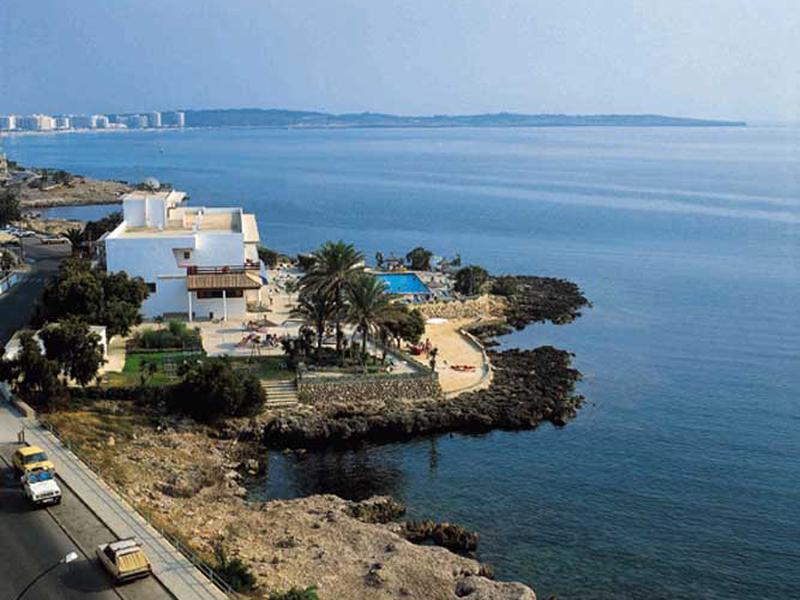 420223A349C7A7AB0EF2987452E827B1