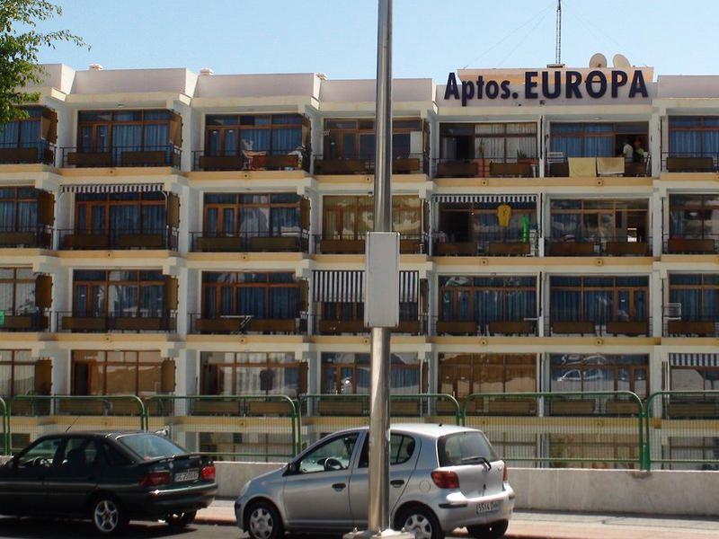 4966B4EC6B9477DAE2A3A8E909DA9FB4