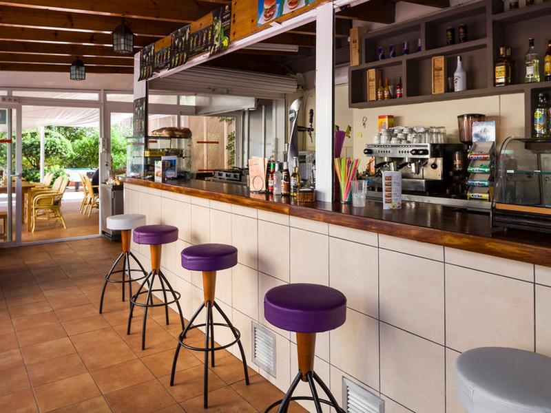 BFC19349B34E6DE85D3A897EF8B28316