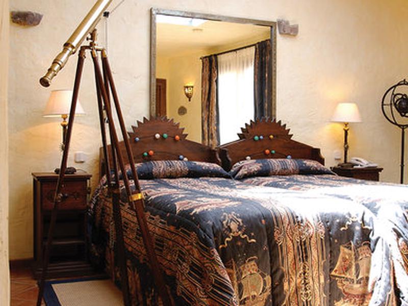 A4772E37DA705D7AE6C32B055F51F8DA