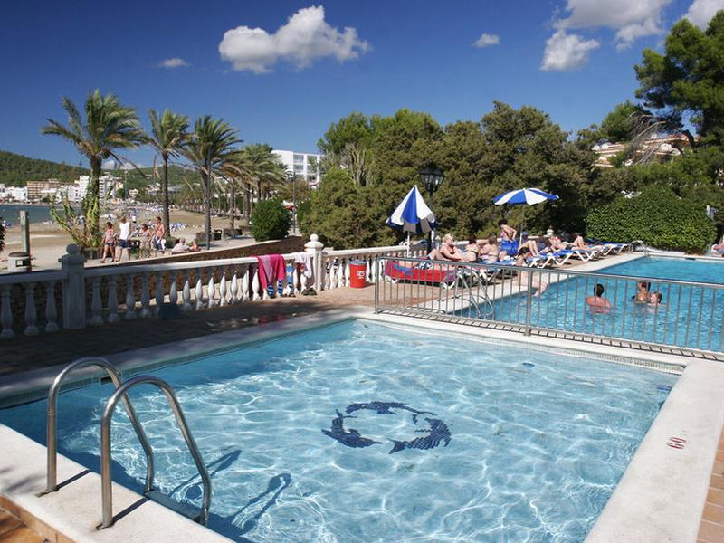 8482C9914010C7EF71CC98123A218B52