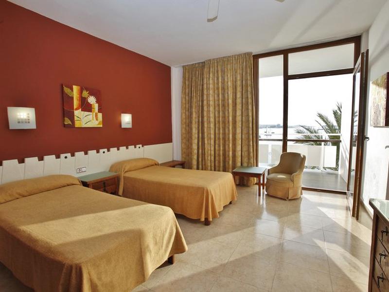 1929DB7DBDAC00A985910E1F3D36CE1A