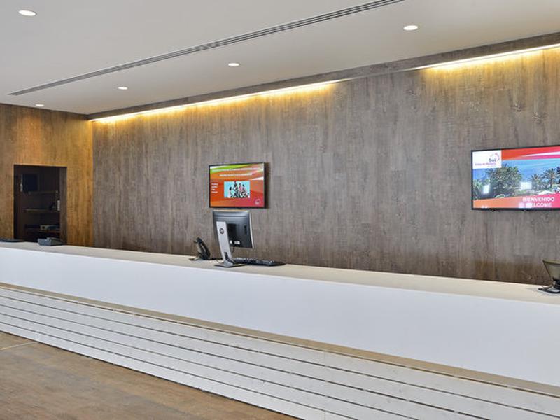 06CAB72A25C10DF572057EF9D18EE902