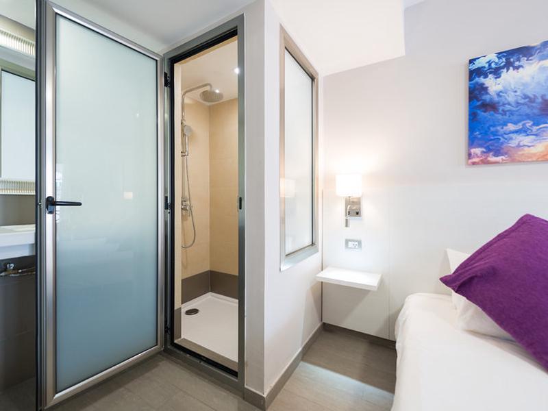 05AE032177C359C26228D1552A60C72F