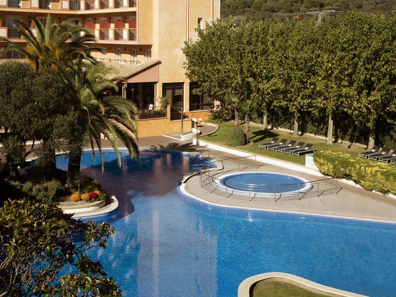 6C671189DD988F856742E36C3C4C3866