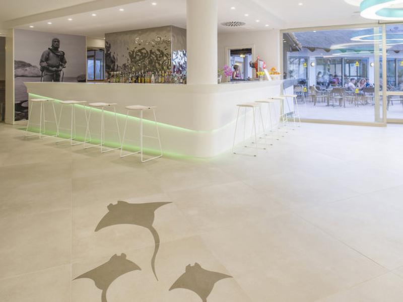 DA050568F4F64B59F4476A0314C2FE98