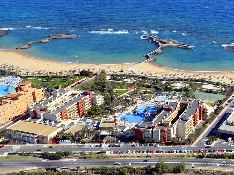 Elba Carlota Beach & Golf Resort
