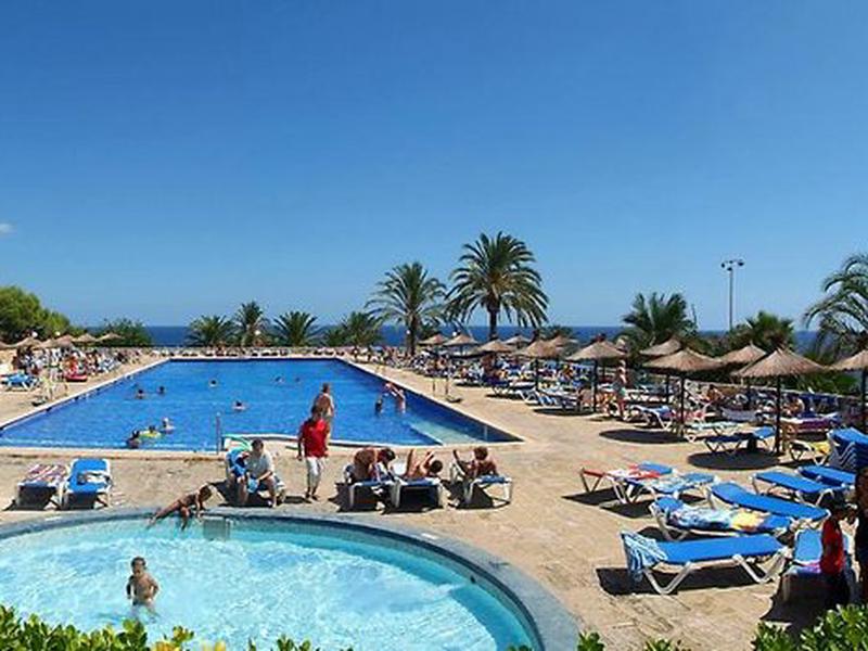 AF64EF82C4180783D999A300A821CE6E