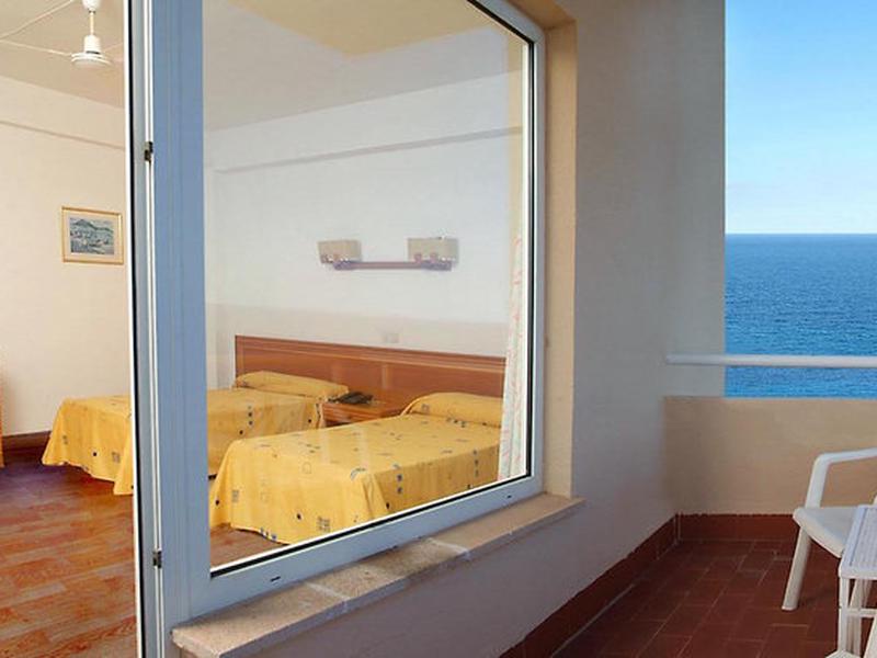 DE399E671409CCB5EAC7AFA9B850292A