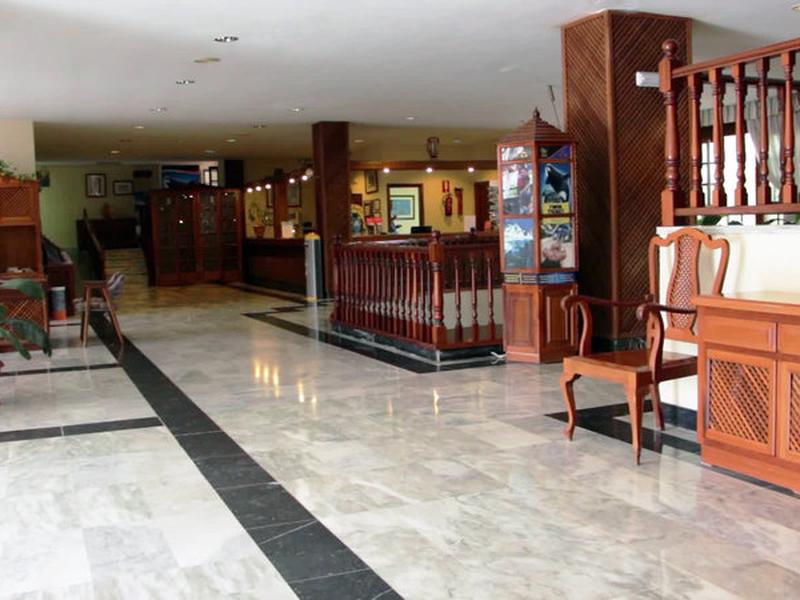 F22BFE8DFDBF50CA215DD32AAD13C842