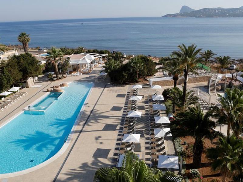 EB3731923C99C9EBA2C4FD2A1DA27F1E