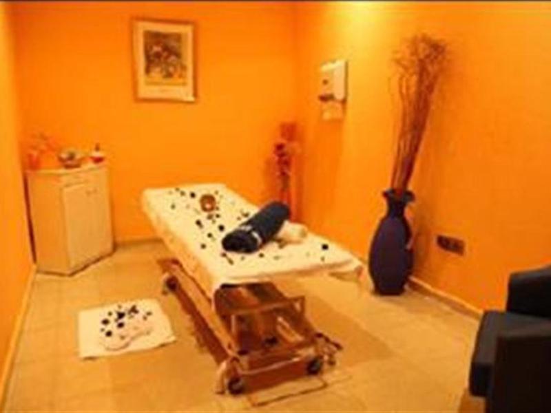 2027E3D53D4408395209350FA764ABDB