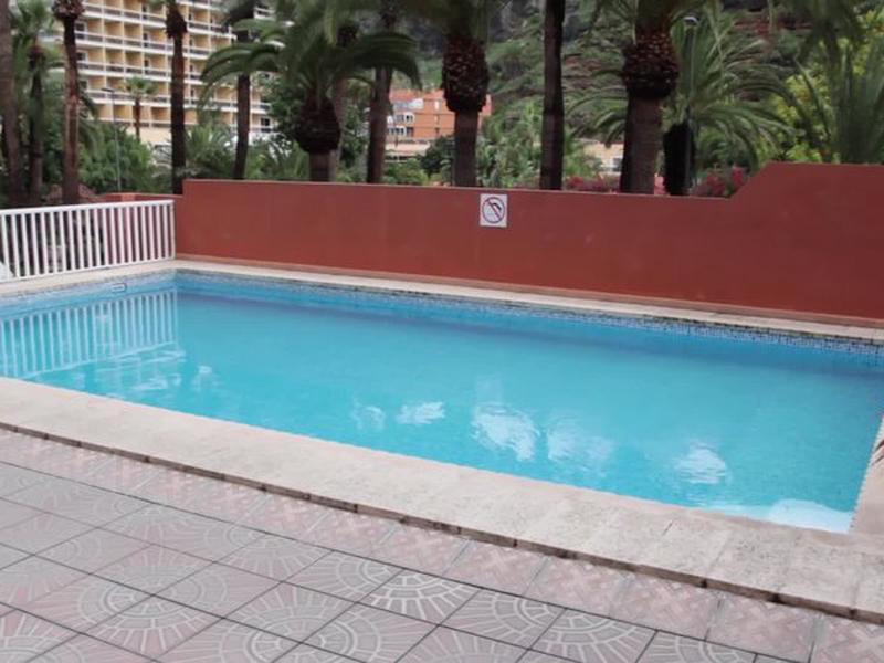 759A7B4CA0D98B1CF44EBE8BF72C57CB