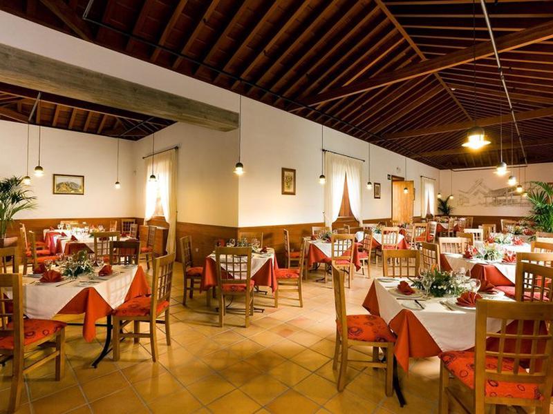 D2AD24F93B180526D8C4914E2A47FDF7