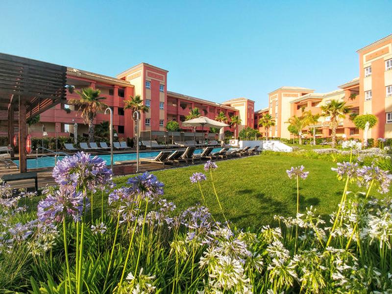 7609AEF6E2D14EBD742FFE1F17F7AA15