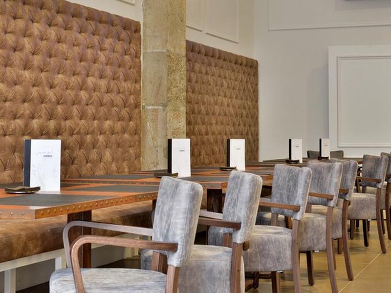 957AB2BE50C87151E0CA32166C13DD68