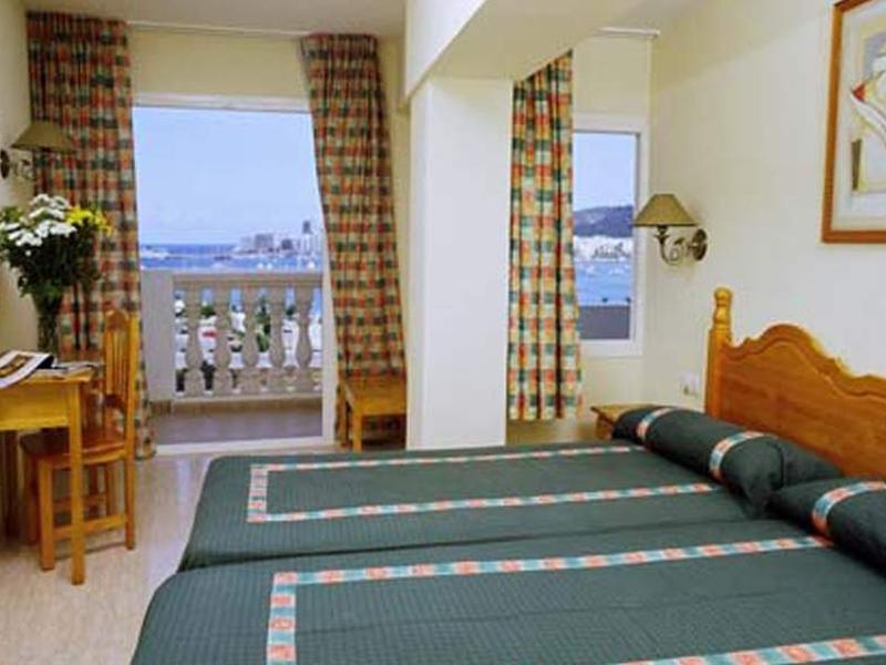 901AC57B49C233CAF33E8CABC67A5CA2