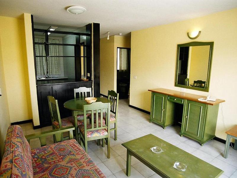 AAF292BB9332EEAC49DC5475B0426F08