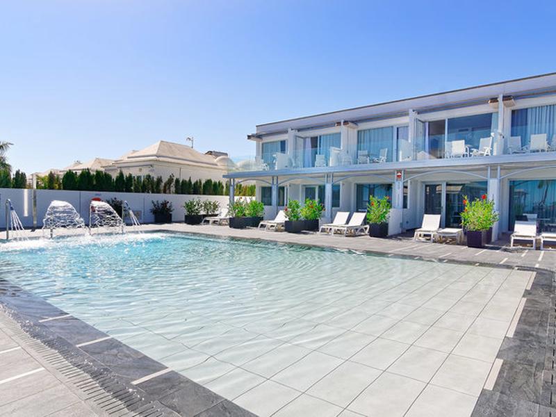 161F74DFFF8372196FC785DD636F5128