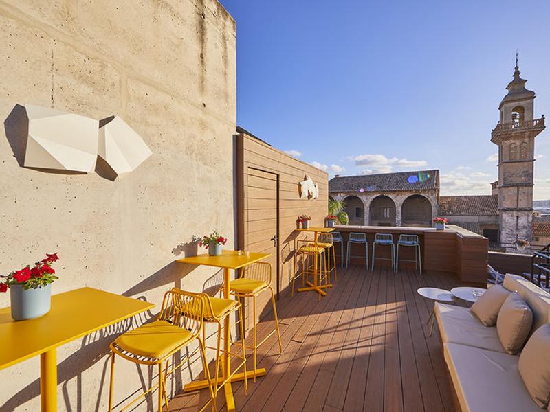 6DA65EAF0749DC7BC1A24CDDECD9E1D4