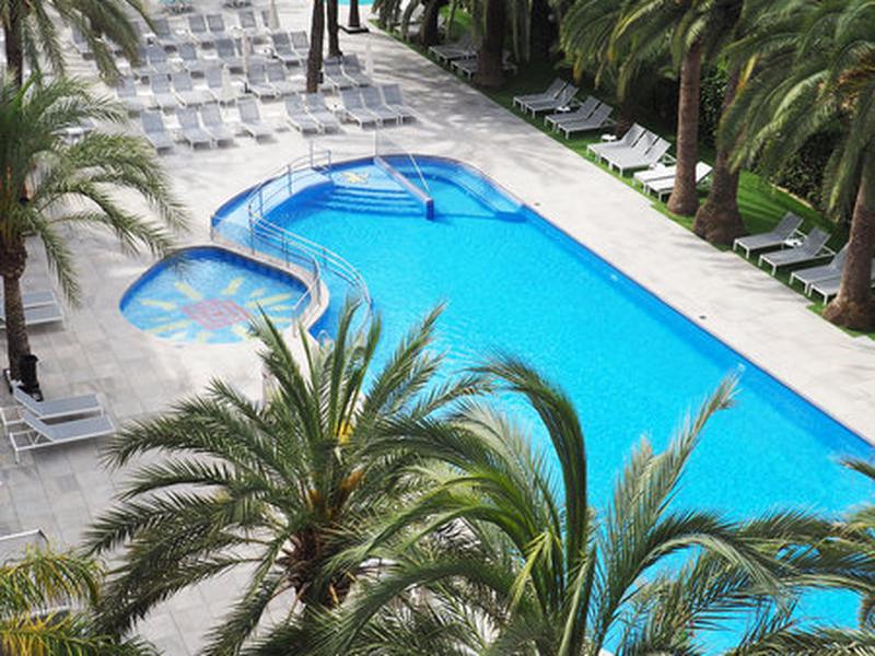 C011B6A11C54F810611676E793B63C2B