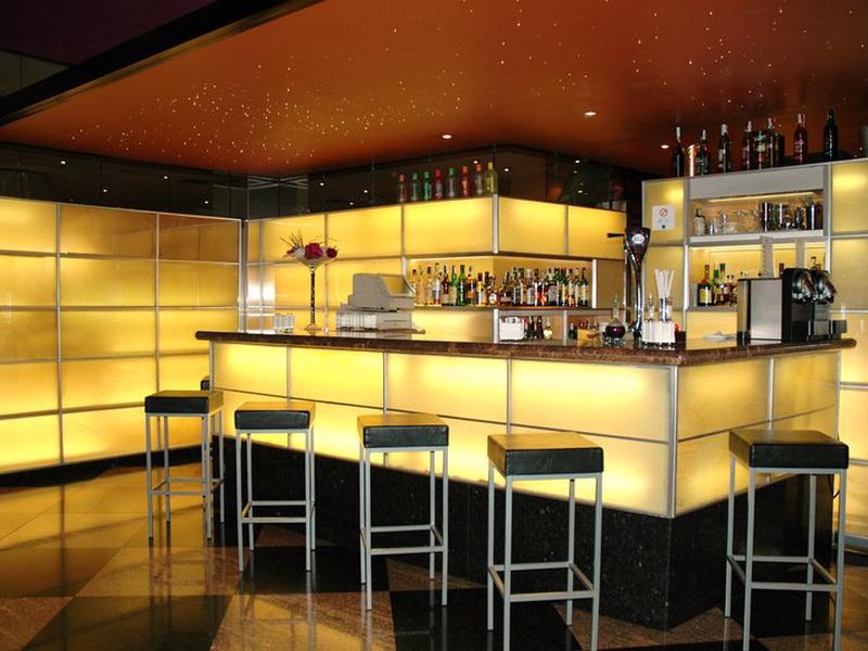 098DF3B4E9A8B4AB3B926956875F72D7