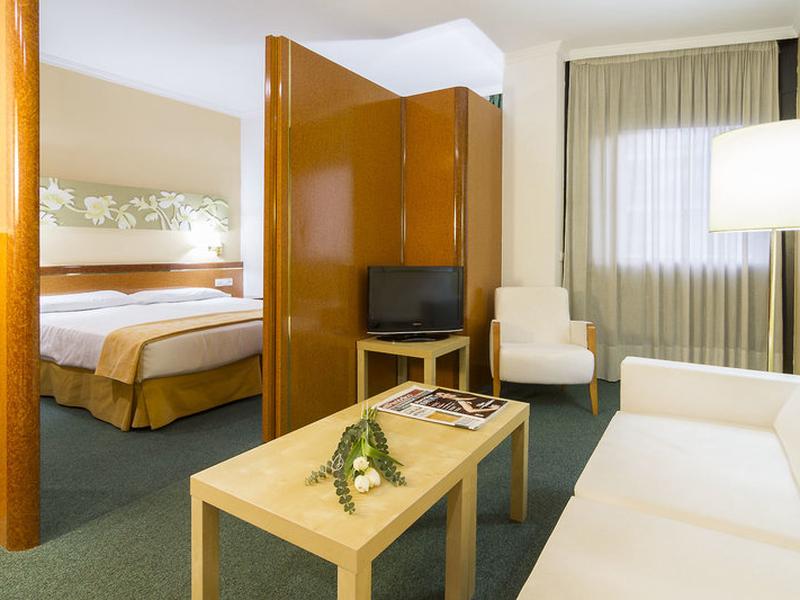 CEA9C3EA9824C2CF976FA915D3CF5590