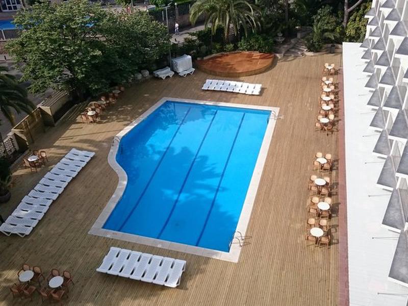 A14572B73358E46E318C8B402456A421