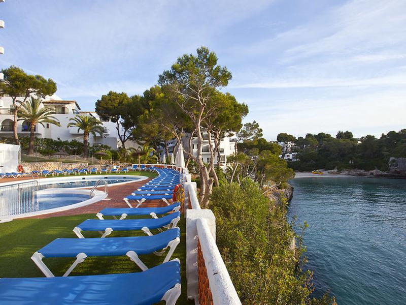 EA9463F693793776763C2D72612D5BA3