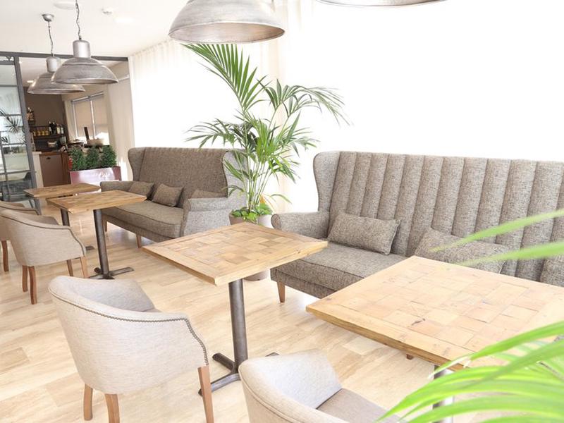 E8BB36DC8C1B176360558D1521DB04A1