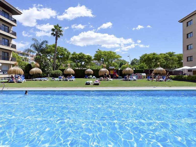 025B74F3709568E86FDD358190D85D20