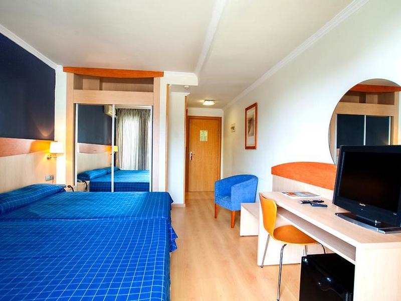 0BECCA75216B5DBD7BC4DBFE0B8F65D0