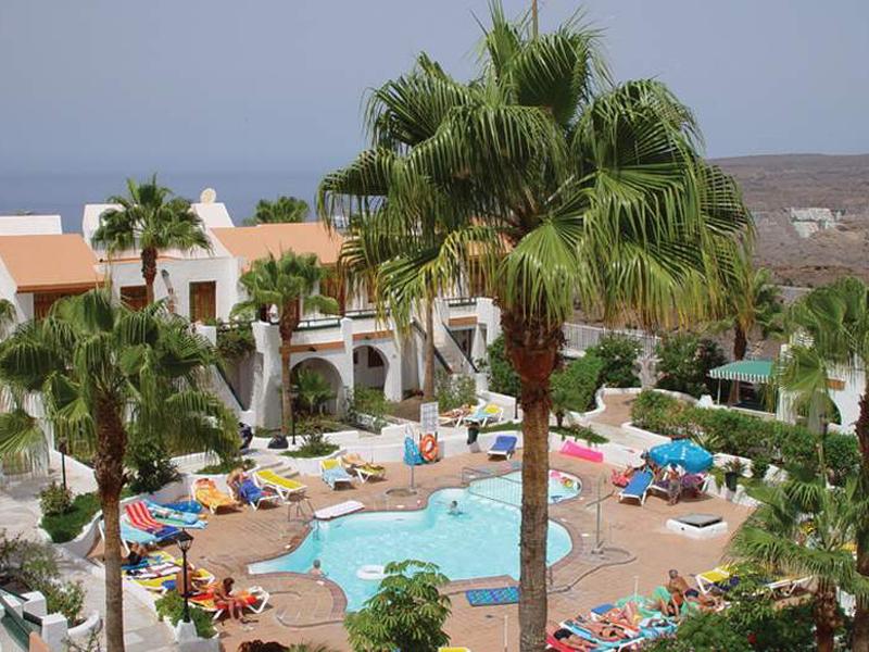 CBEB649FF4B6F4CAB8DAC9D5D9F3BD62