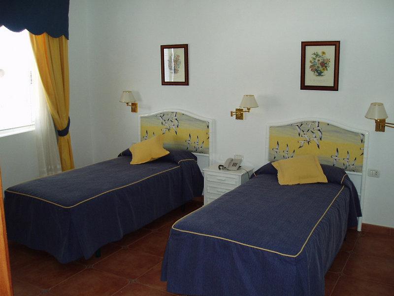 7C73079A8C3602E09BED909EFB8BE452