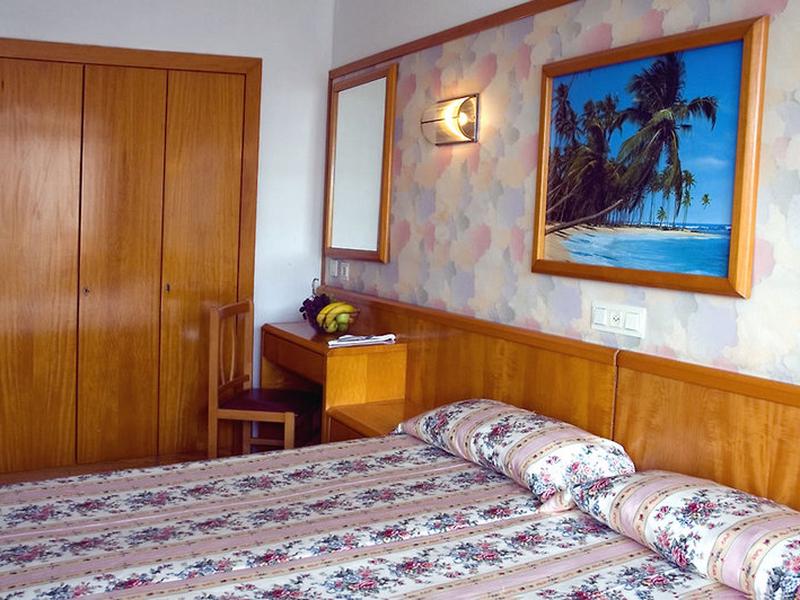 229DE21D9DC9E2B799137842A942C244